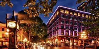 Vancouver Steam Clock Voted World’s Worst Tourist Attraction For Record 10th Year Vancouver Steam Clock voted world's worst tourist attraction again