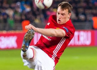 Phil Jones Shocked To Discover Football Has Returned, Claims Nobody Informed Him Phil Jones Shocked To Discover Football Has Returned, Claims Nobody Informed Him